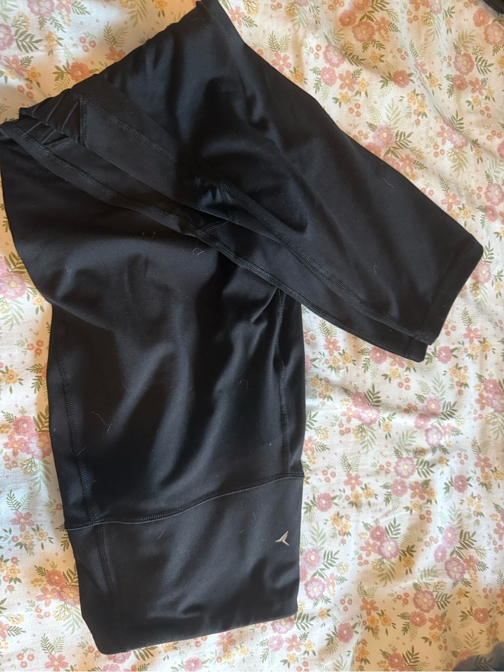 Black Athletic Leggings with Subtle Logo. Large to extra large